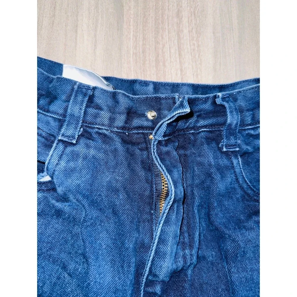 D2 Vintage Bill Blass‎ Handmade Cutoff Jean Shorts Size 0 2 Distressed Bermuda
